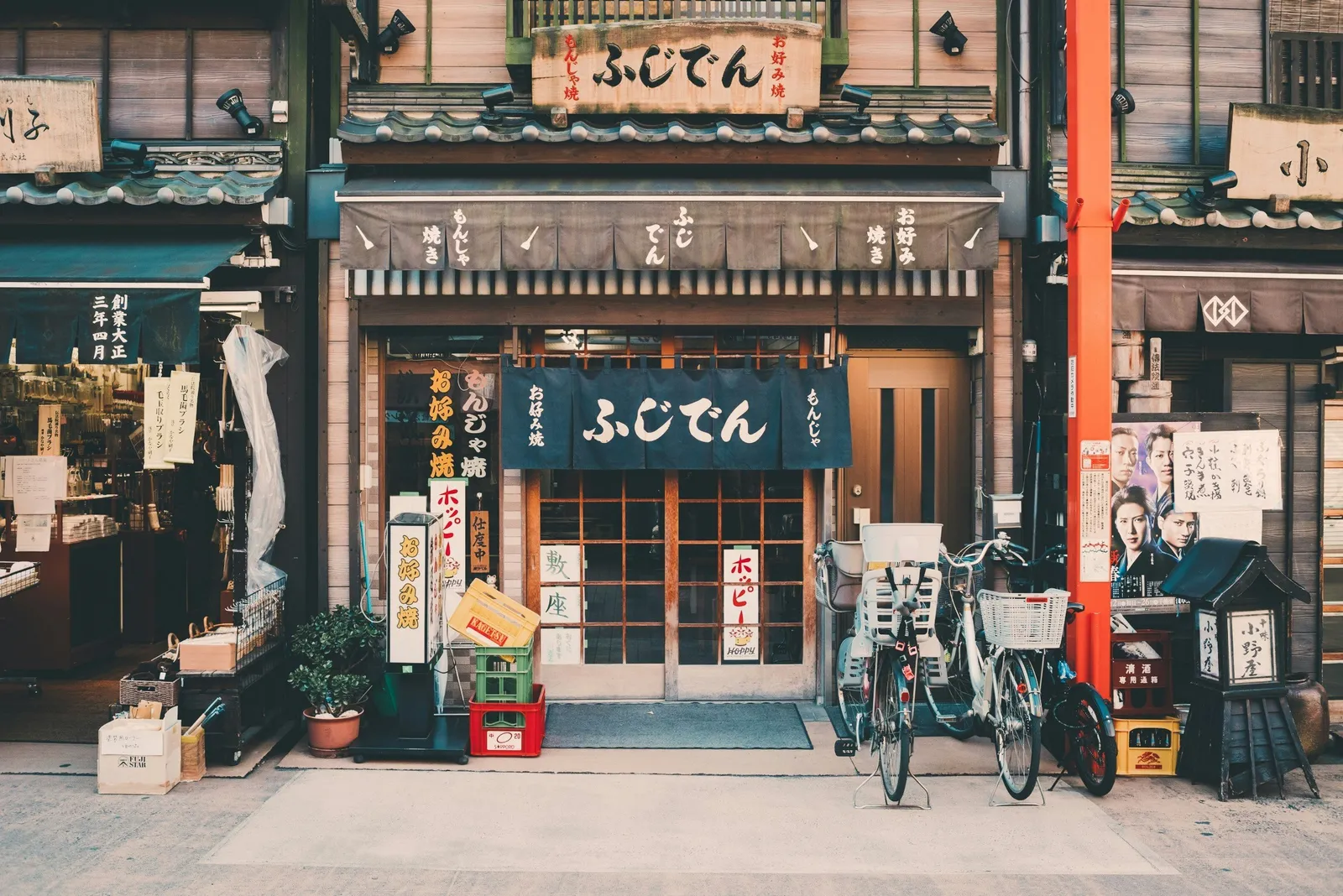 Why Lunch Is the Secret to Eating at Tokyo's Best Restaurants