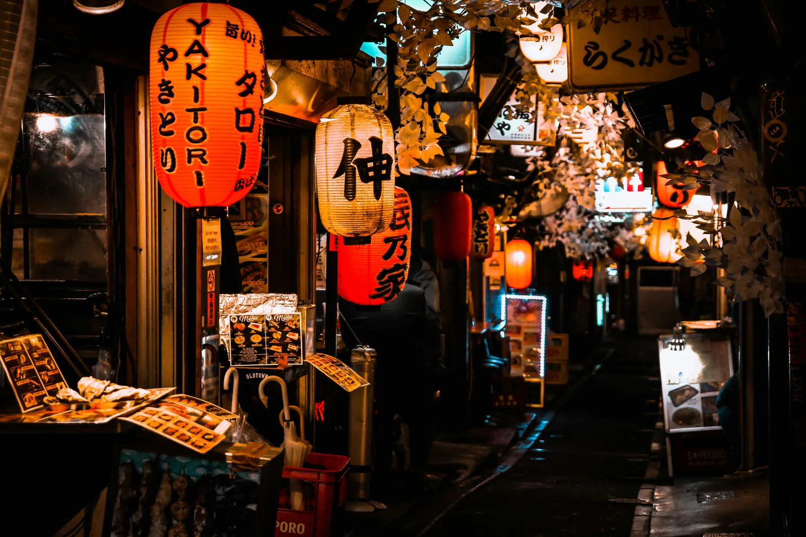 Tokyo Yakitori and Izakaya Restaurants You Can Only Book by Phone